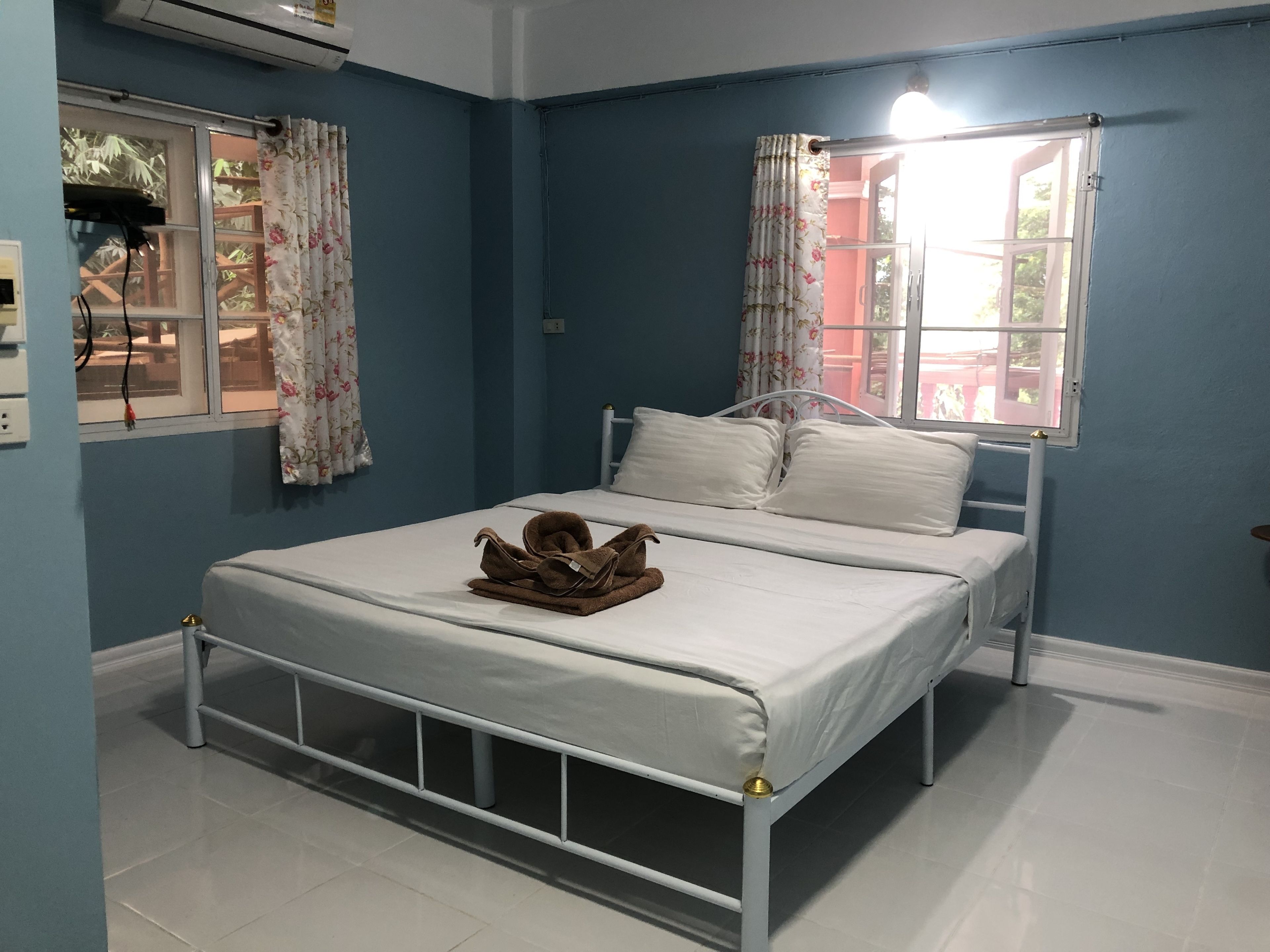 Standard Room with Air Condition | Wi-Fi ฟรี