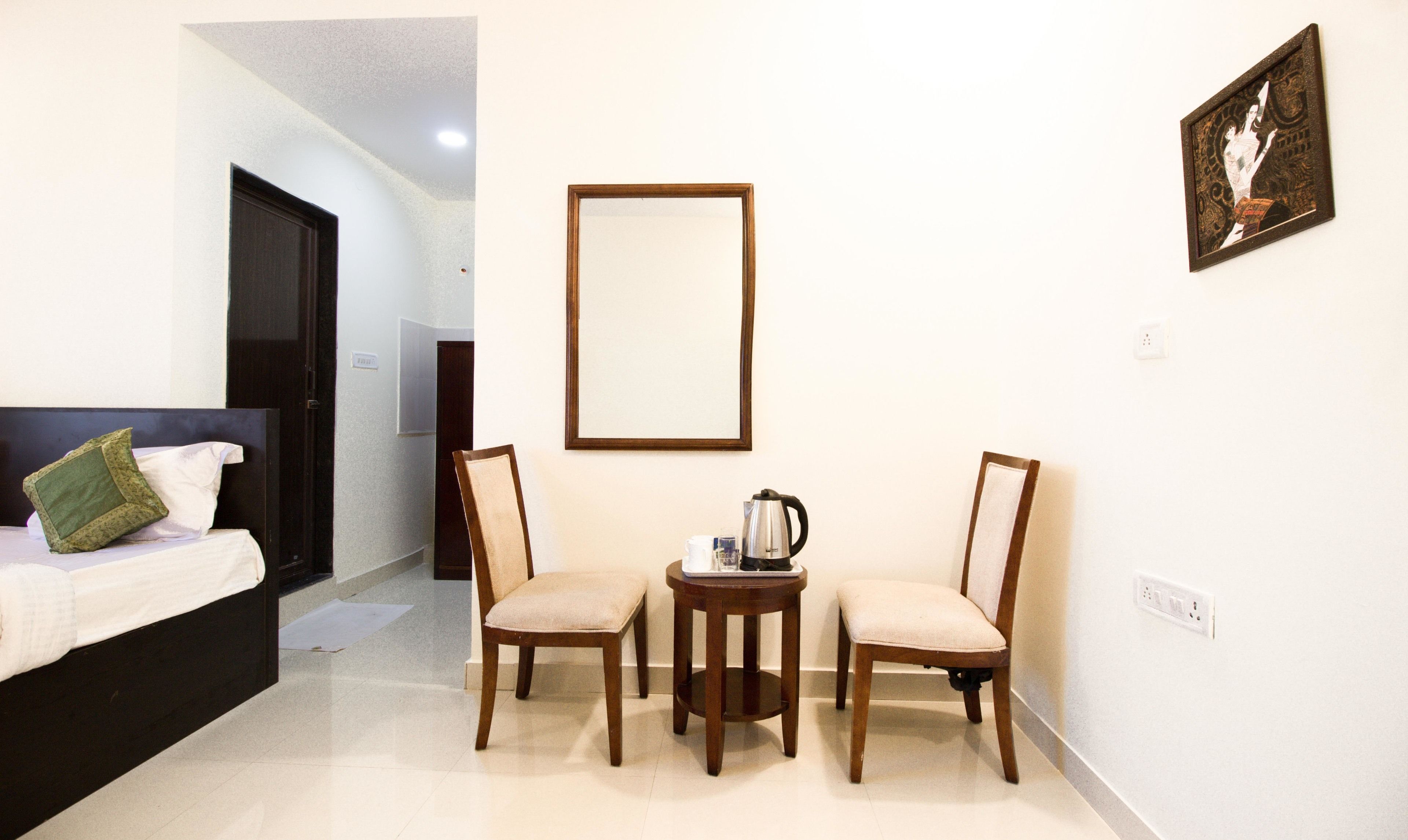 deluxe room | desk, rollaway beds, free wifi