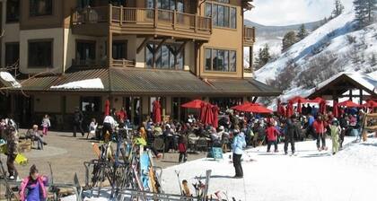 Must See - Million $$$ Townhome - Best Value - Ideal Location Close to Lift