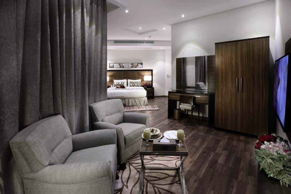 Lägenhet Deluxe - 2 sovrum | Värdeförvaringsskåp på rummet, ljudisolering och strykjärn/strykbräda