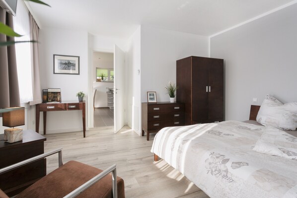 1 Schlafzimmer, Bügeleisen/Bügelbrett, Internetzugang, Bettwäsche