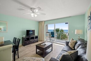 Smart TV - Beach Service! Beach Front! Sandy Shores 208 - Beachfront Bliss with Free Activities & Pool (Fort Walton Beach)