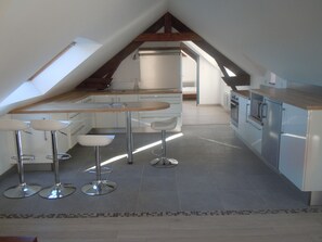 Fridge, microwave, oven, stovetop - MONT SAINT MICHEL AT 2 KILOMETERS  (Beauvoir)