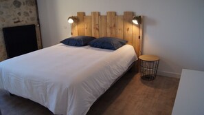 5 Schlafzimmer, B ügeleisen/Bügelbrett, Reisekinderbett, kostenloses WLAN