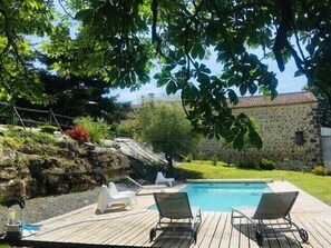 Outdoor pool - Charming family home with swimming pool in peaceful Gascony (Nérac)