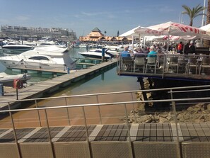 Nicht klassifiziertes Bild, 3 von 40, Schaltfläche