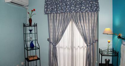 central apartment with all amenities