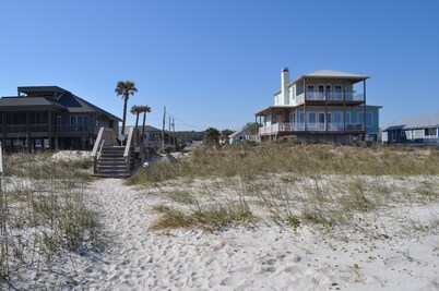 Amelia Island, Fernandina Beach [4-min walk to the Beach]!!