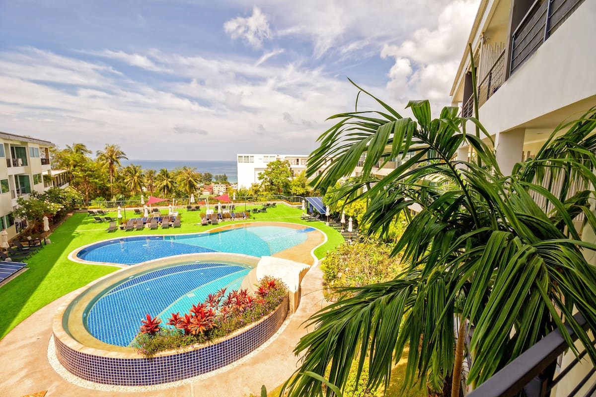 Attico Royal, 2 camere da letto, bagno in camera, fronte oceano | Vista spiaggia/mare
