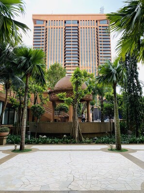 Building design - KL Service Apartment at Times Square (Kuala Lumpur)