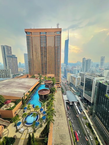 KL Service Apartment at Times Square