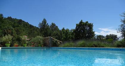 ekologinen villa 30 minuutin päässä merestä