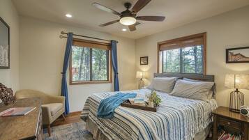 3 bedrooms, free WiFi, bed sheets