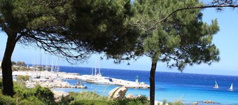 House in private waterfront marina - Sea view - 50 m from the sea