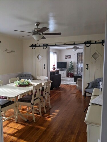 AMISH OMISTETTU / KÄYTTÖÖN.  Syyskuun erityinen kirja 3 yötä maksaa vain 165 yötä 