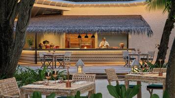 Desayuno buffet incluido todos los días