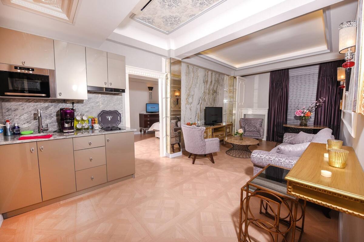 luxury condo, 1 bedroom, smoking, sea view | living area | lcd tv