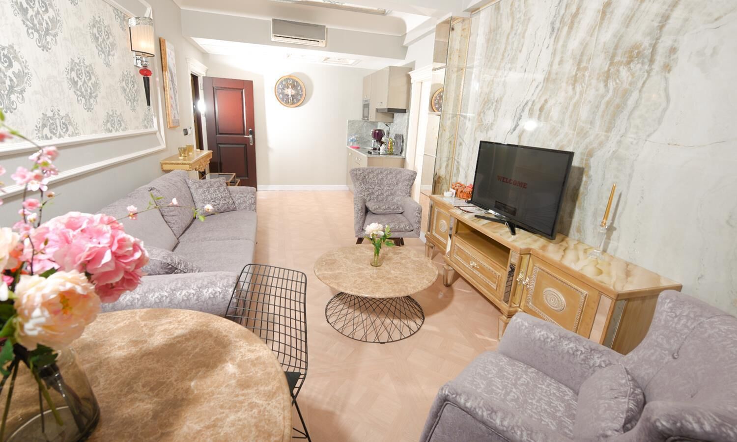 luxury condo, 1 bedroom, smoking, sea view | minibar, in-room safe, desk, soundproofing