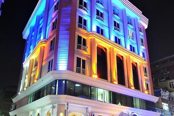 Front of property - evening/night