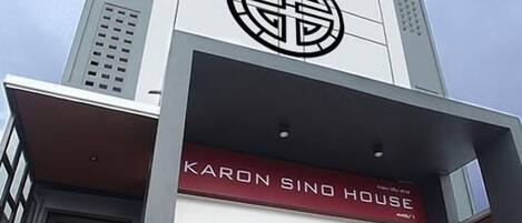 Fachada de la propiedad