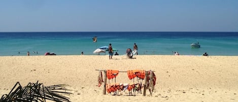 Vlak bij het strand