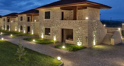 Elevres Stone House Hotel - Special Class