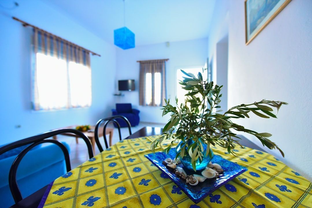 Villa, 2 Schlafzimmer (Blue) | Essbereich im Zimmer