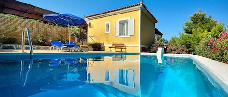 Villa, 1 Bedroom (Yellow)