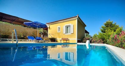 Mouzakis Villas