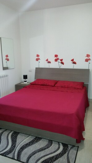 2 habitaciones, tabla de planchar con plancha y wifi gratis 