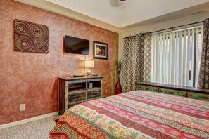 Condo, 2 Bedrooms