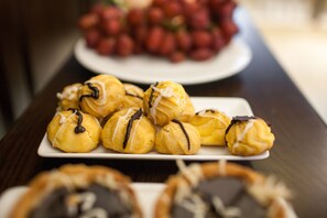 Petit déjeuner buffet