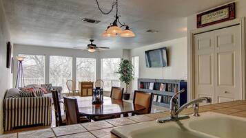 Kondominium, 1 kamar tidur | Pemandangan dari properti