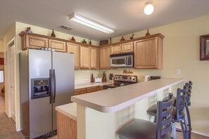 Condo, 2 Bedrooms | Private kitchen | Fridge, microwave, oven, stovetop - River Vista Ww G302 2 Bedroom Condo by RedAwning (New Braunfels)
