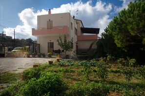 Esterni