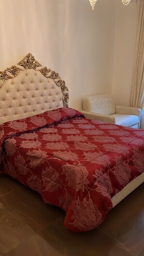 Luxury Quadruple Room - Guesthouse Maria Francesca (Naples)