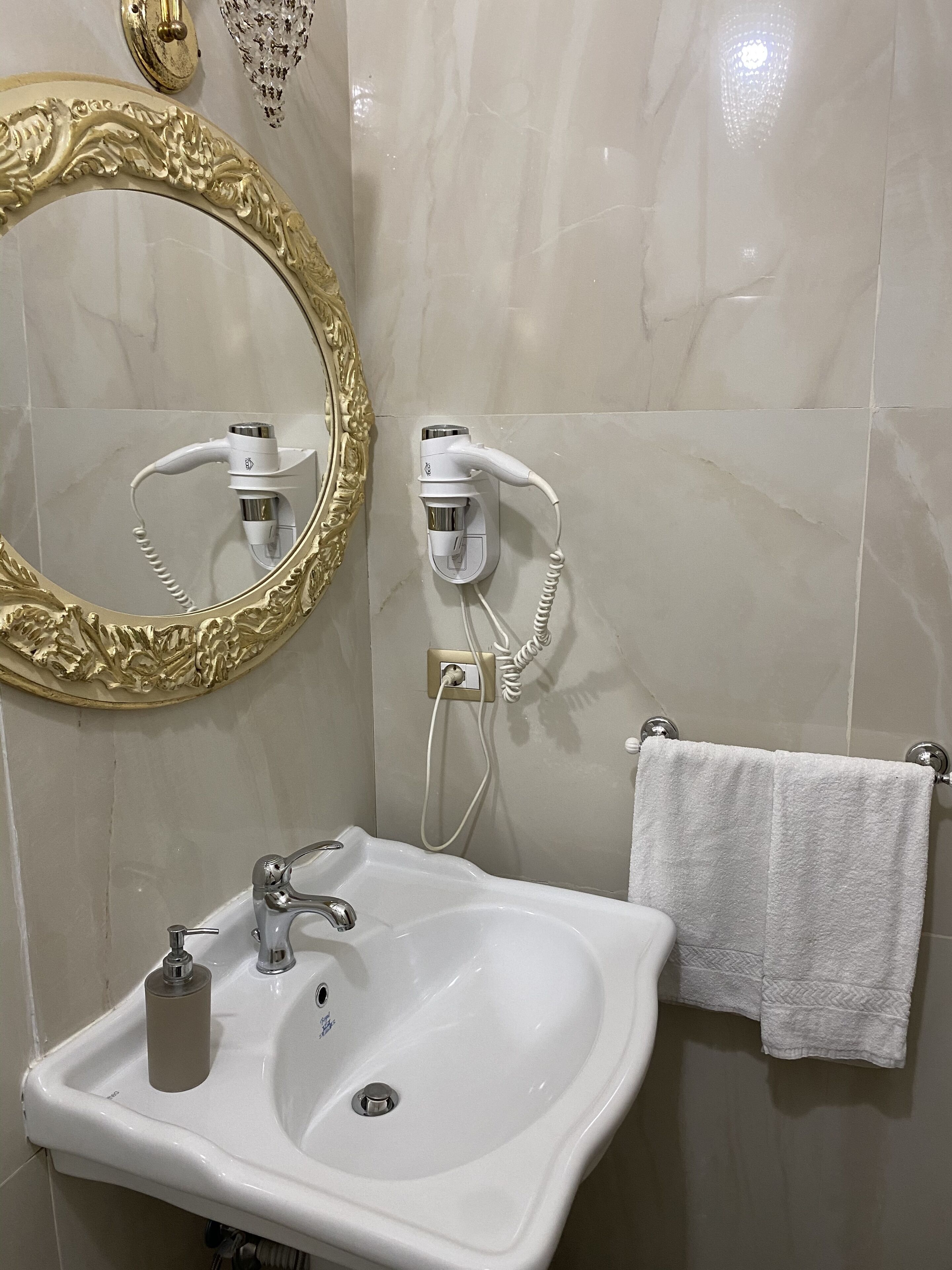 Quadrupla Luxury | Bagno | Asciugacapelli, bidet, asciugamani