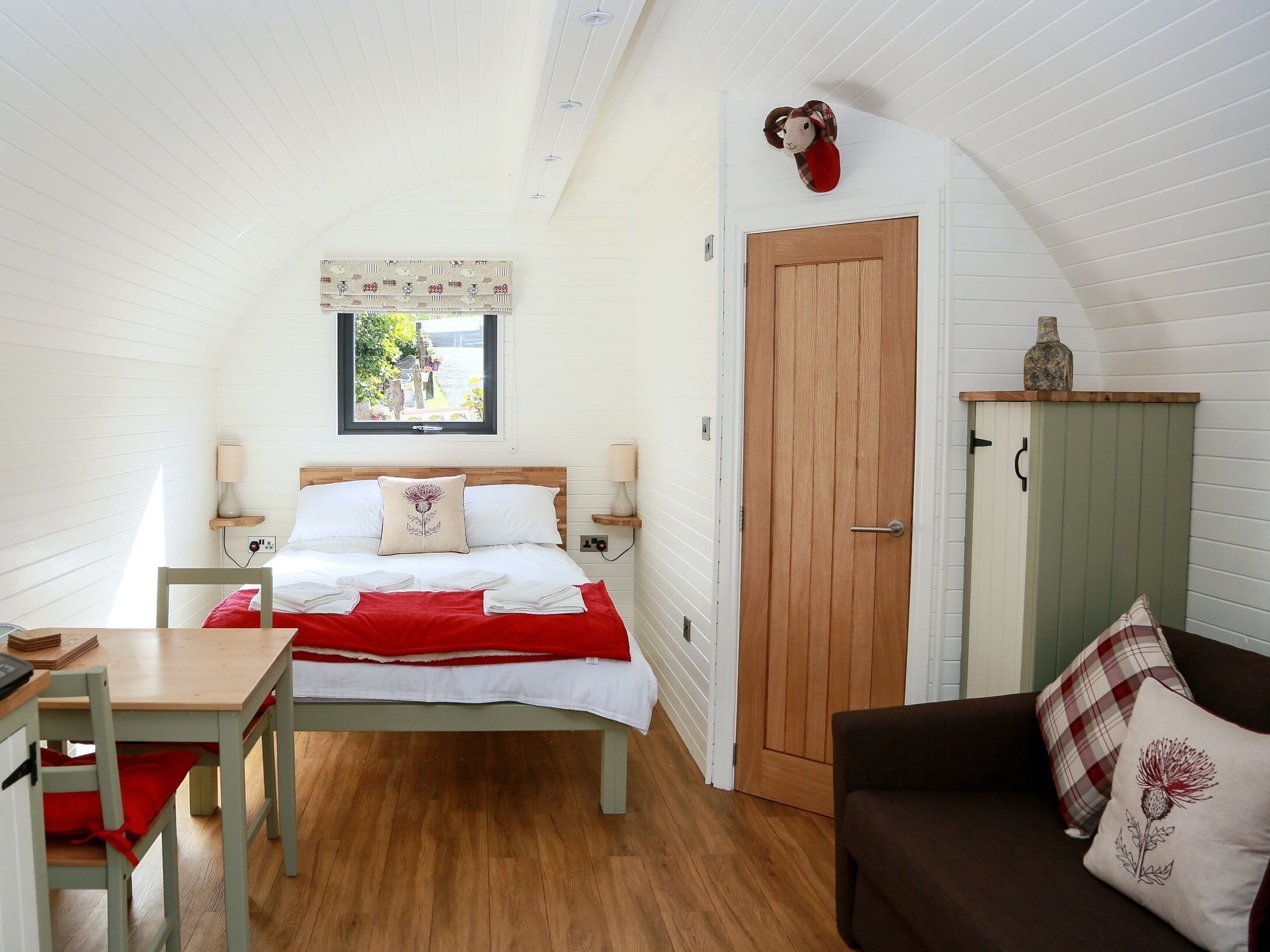 Apartment, Private Bathroom, Garden View (POD-(Sleeps up to 4)) | 1 bedroom