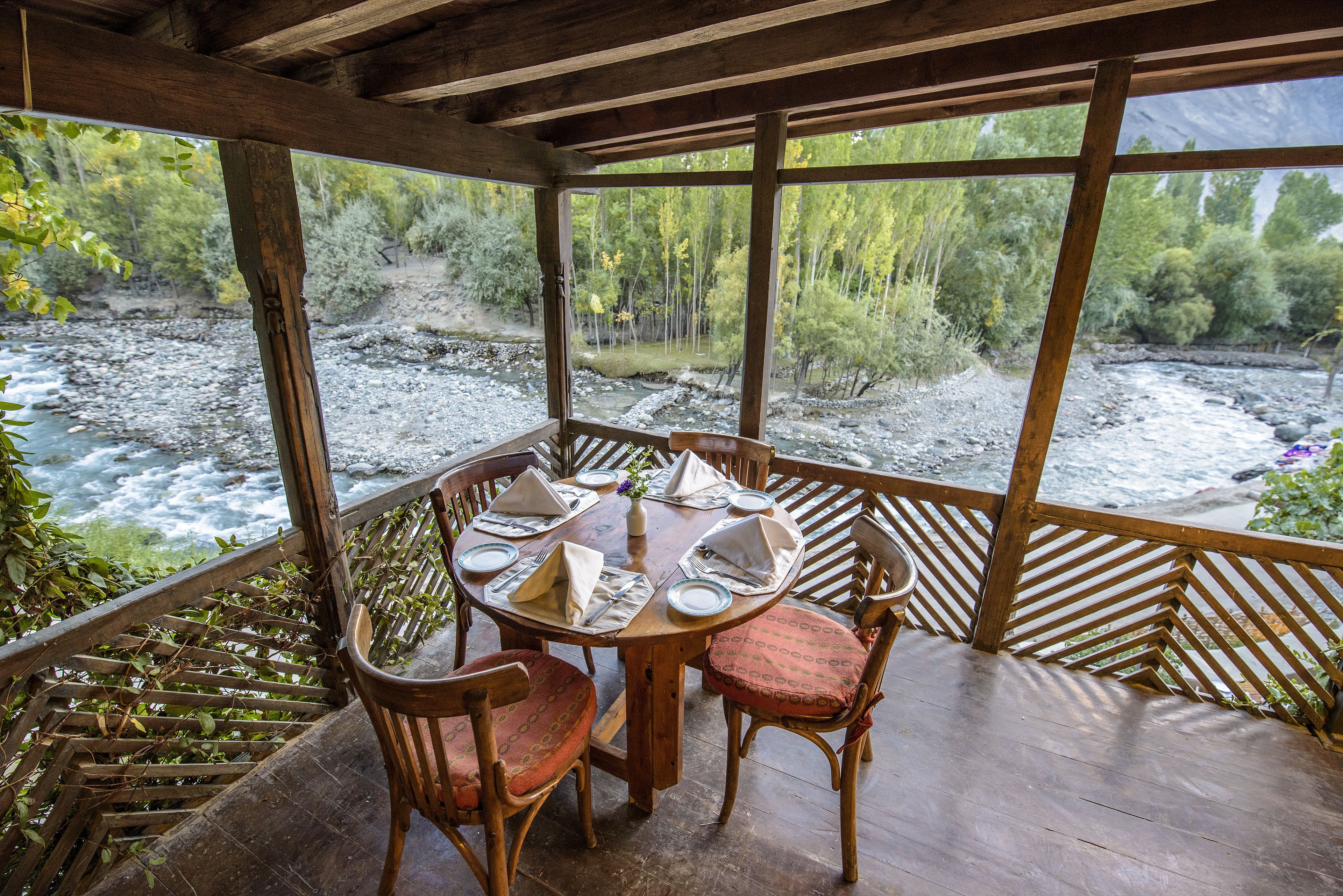 Breakfast, lunch, dinner served; local and international cuisine 