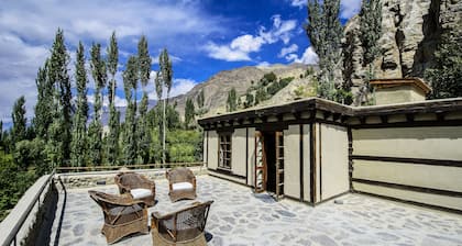 Serena Shigar Fort