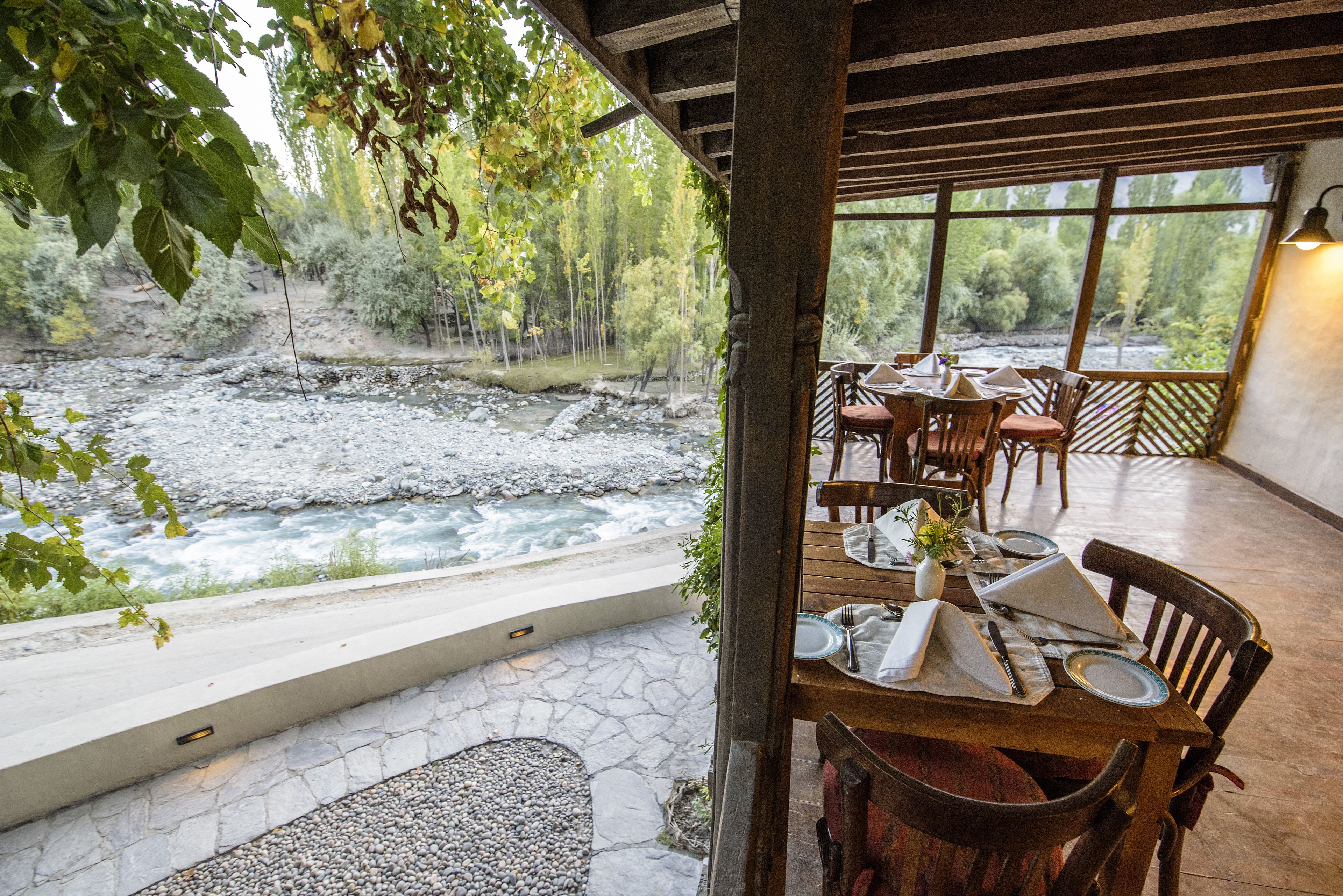 Breakfast, lunch, dinner served; local and international cuisine 