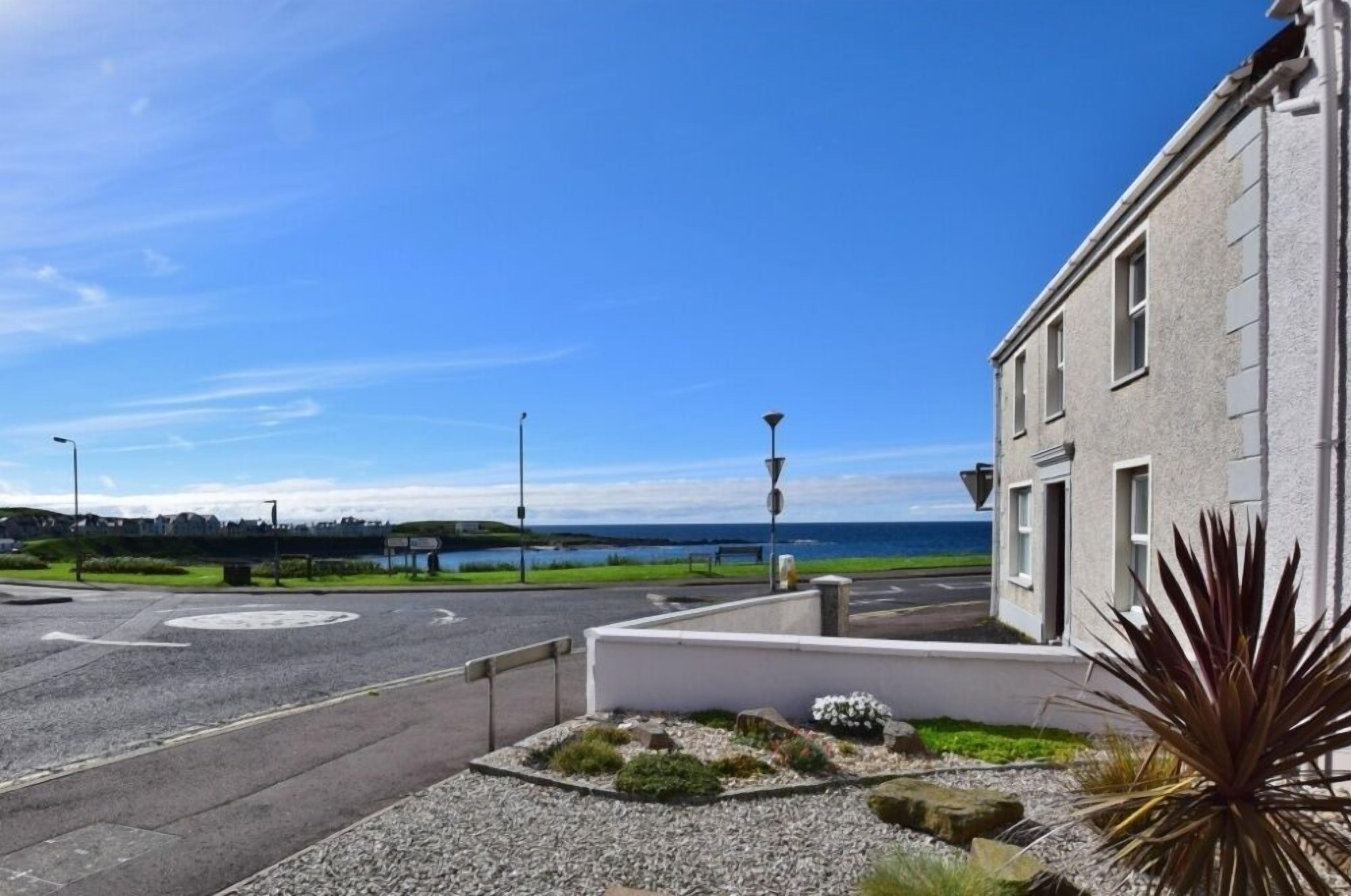 cottage, 3 bedrooms, ocean view | premium bedding, iron/ironing board, free wifi, bed sheets
