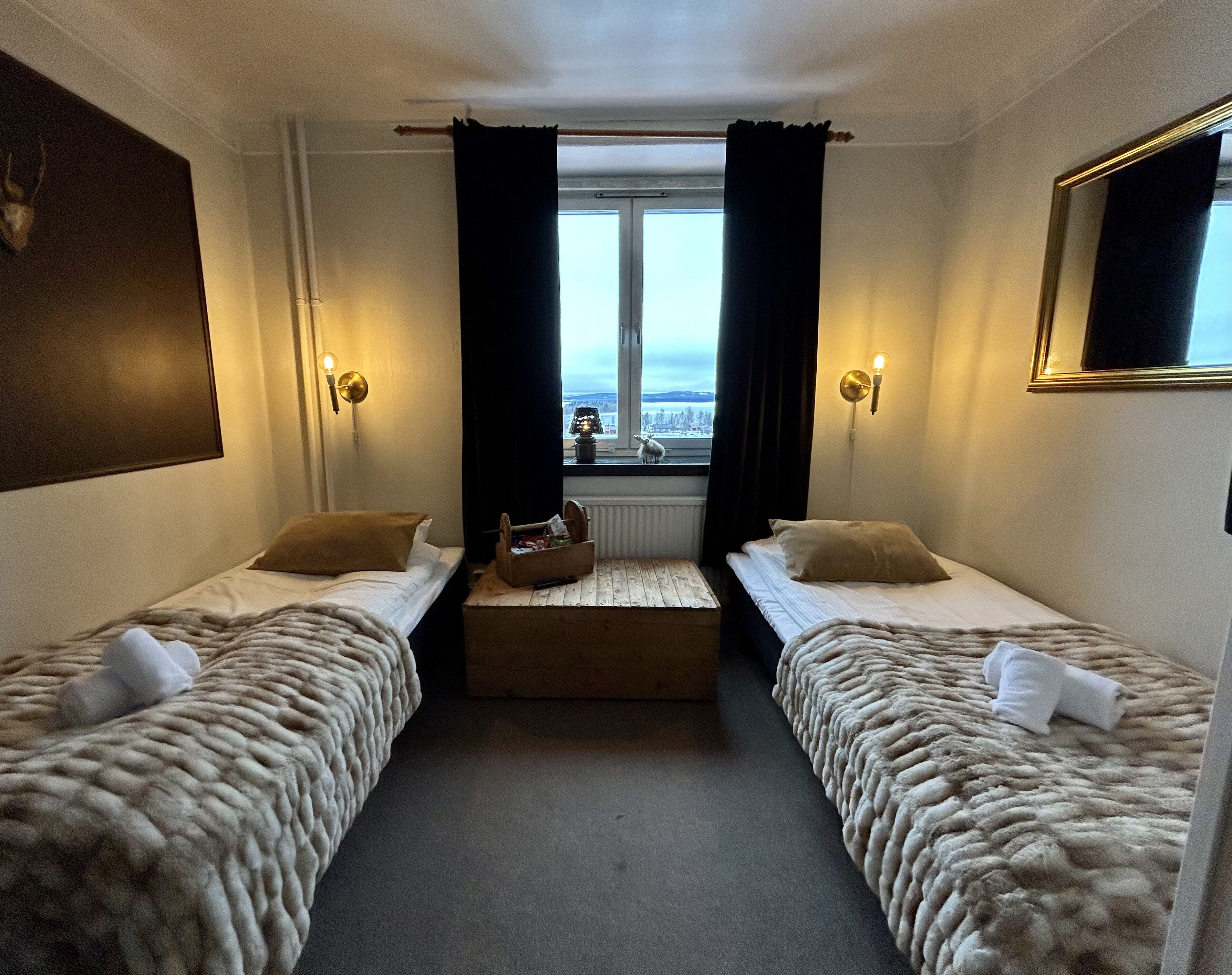 twin room | desk, blackout curtains, iron/ironing board, free wifi