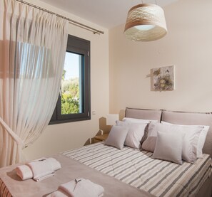 Villa, 6 slaapkamers, privézwembad | 5 slaapkamers, een kluis op de kamer, een strijkplank/strijkijzer