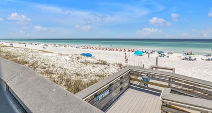 Summer Breeze 103: Stay seaside at our 1-bedroom Miramar Beach condo!