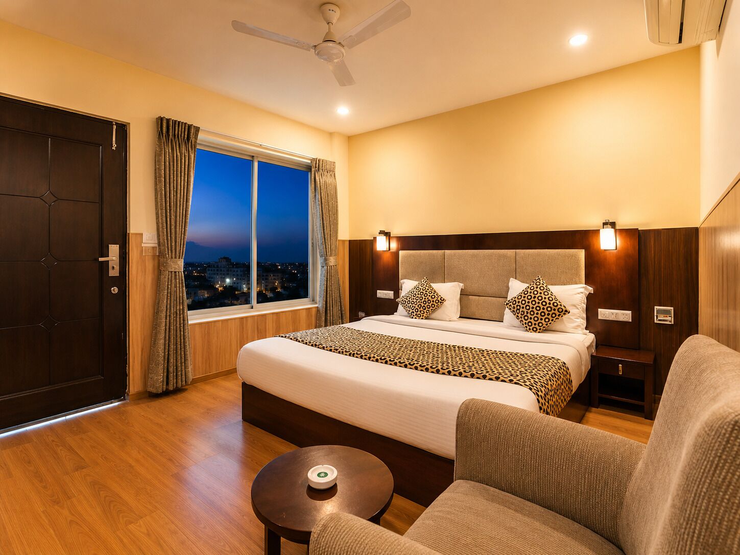 Super Deluxe Room | Desk, soundproofing, rollaway beds, free WiFi