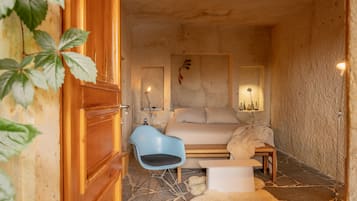 Double Cave Room | Premium bedding, in-room safe, soundproofing, free WiFi