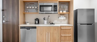 Home2 Suites by Hilton Dallas DeSoto