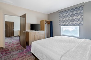Room - Home2 Suites by Hilton Dallas DeSoto (DeSoto)