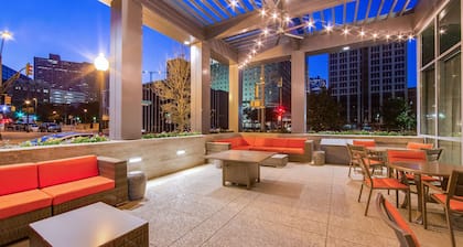 Hampton Inn & Suites Fort Worth Downtown